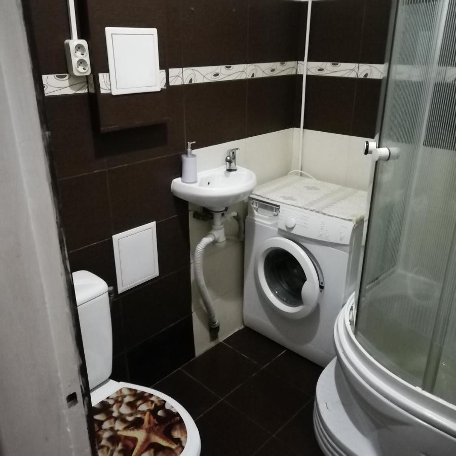 2К. Центр Возле Гуливера.Бассейная 10 Apartment Kyiv Exterior photo